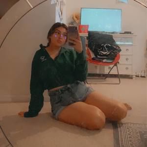 Meet your Posher, Amanda